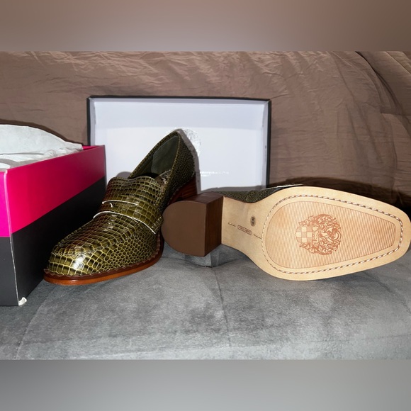 Vince Camuto green croc heel pumps size 8 - Picture 2 of 3